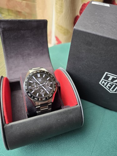 Tag heuer connected - connected, calibre
